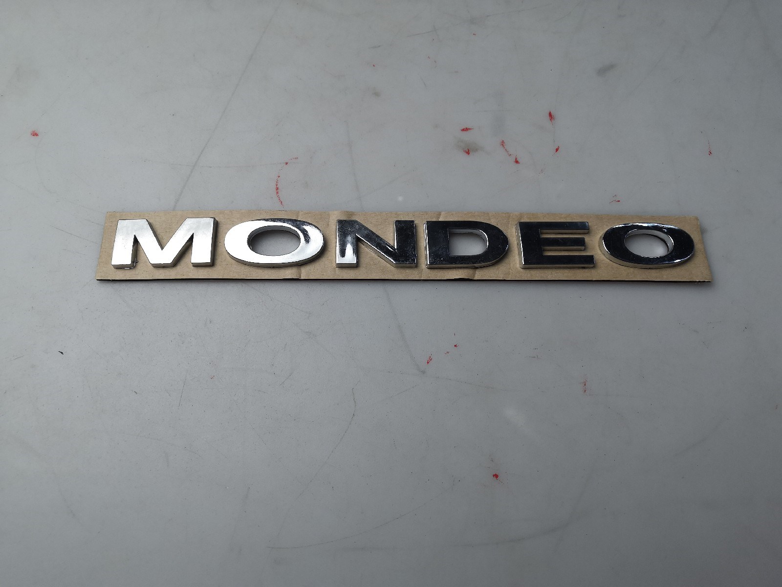 字标 MONDEO